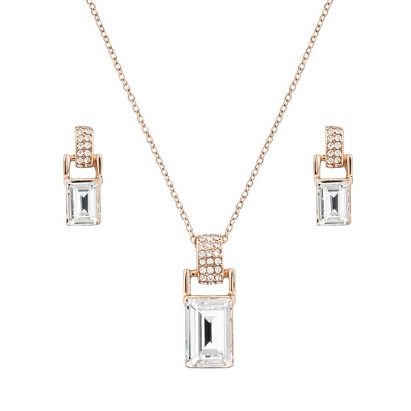 Jewelry - Art Deco Simulated Diamond The Gilda Necklace Set
